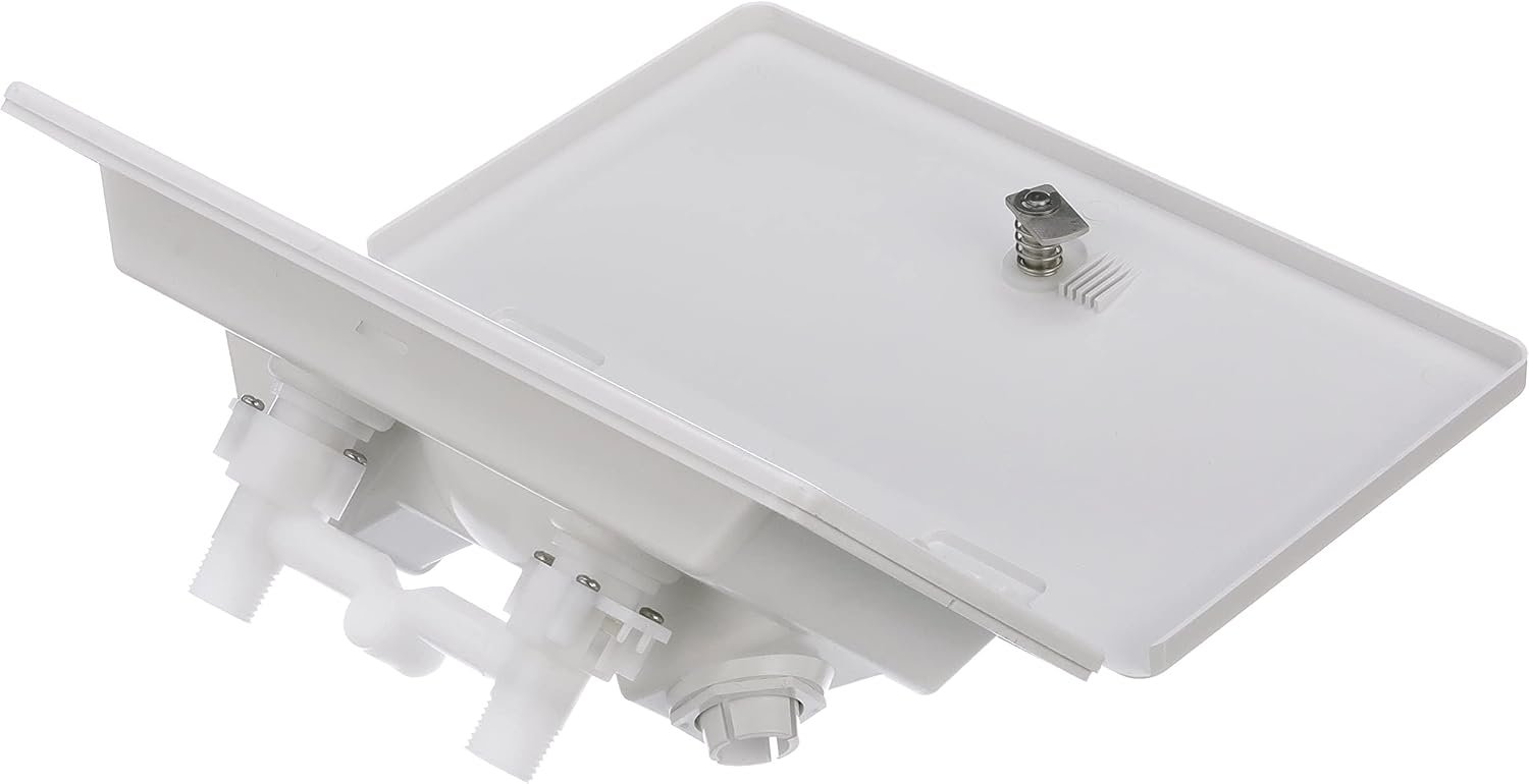 Whale RT2658 Swim'n'Rinse Mixer Shower Kit – Marine Deck Shower Mixer with Lid, Hot and Cold Water Control - Image 2
