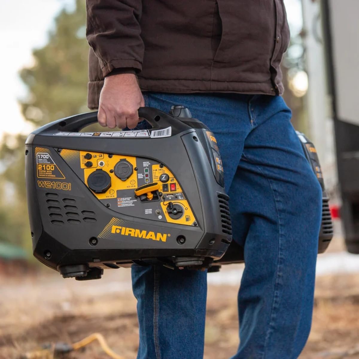 Firman W01784 Portable Inverter Generator – 2100 Starting Watts with Recoil Start and Lightweight Camping Power - Image 3