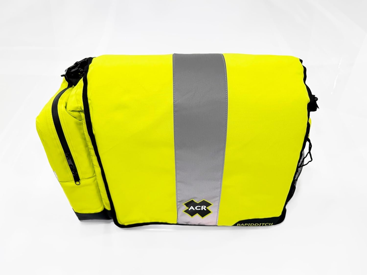 ACR Electronics RapidDitch Bag 2278 – Floating Marine Emergency Grab Bag with High-Visibility Storage Compartments - Image 3