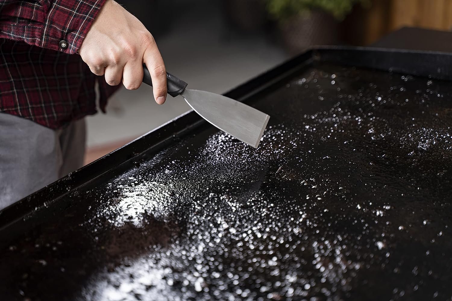 North Atlantic Imports 5463 Griddle Cleaning Kit – Scraper, Cleaning Pads and Maintenance Tools for Flat Top Griddles - Image 7