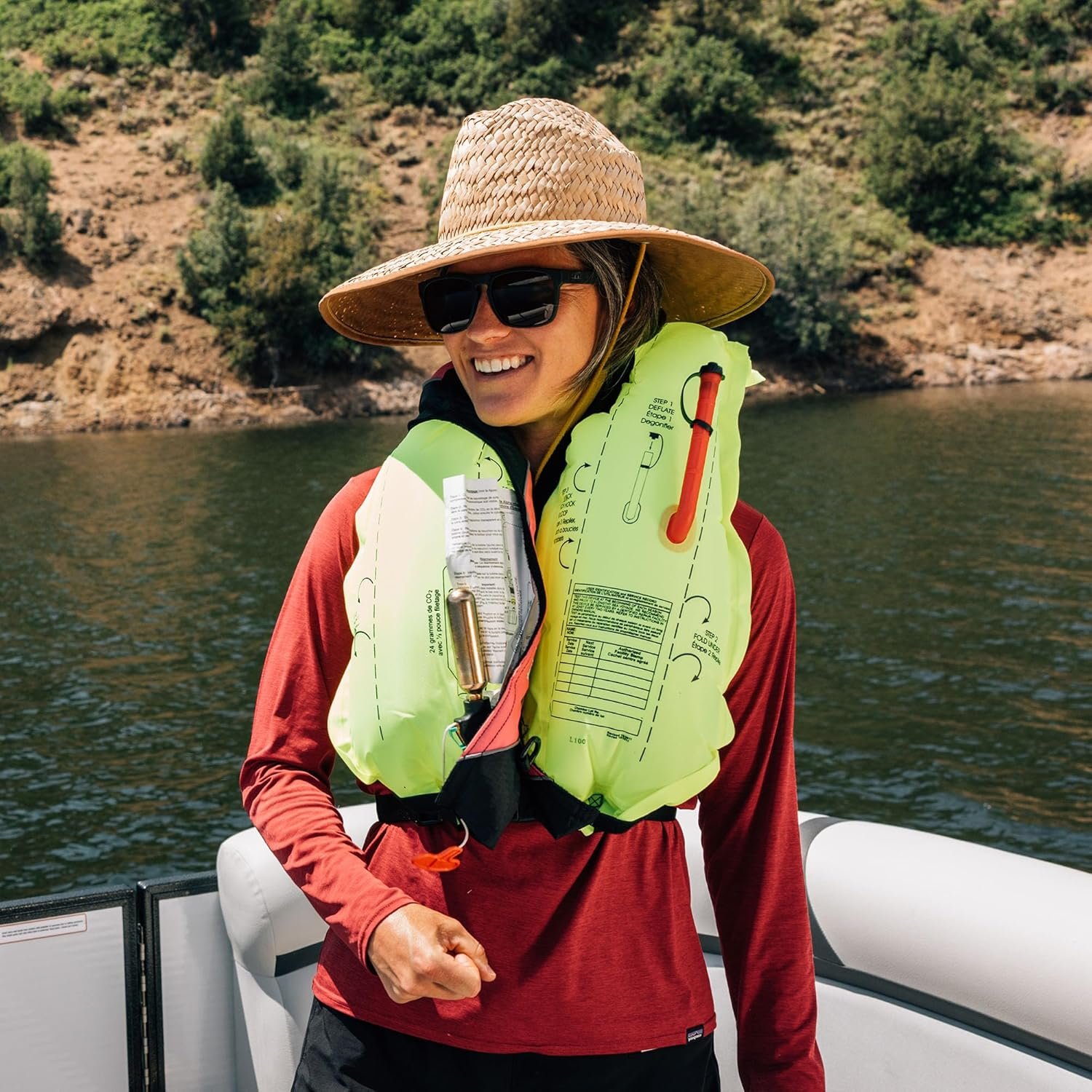 Onyx Outdoor A/M-24 Auto/Manual Inflatable Life Jacket Green – Type V PFD with 24lb Buoyancy and Compact Fit - Image 4