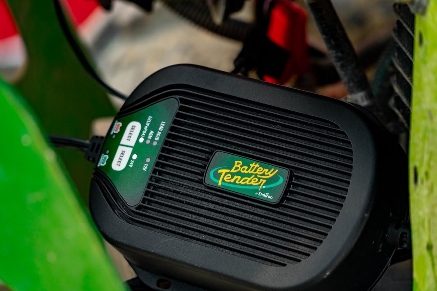 Battery Tender 0220258DLW Weather-Resistant Battery Charger – 12V 5A / 24V 2.5A Output, IP67 Rated Cast Aluminum Housing - Image 3