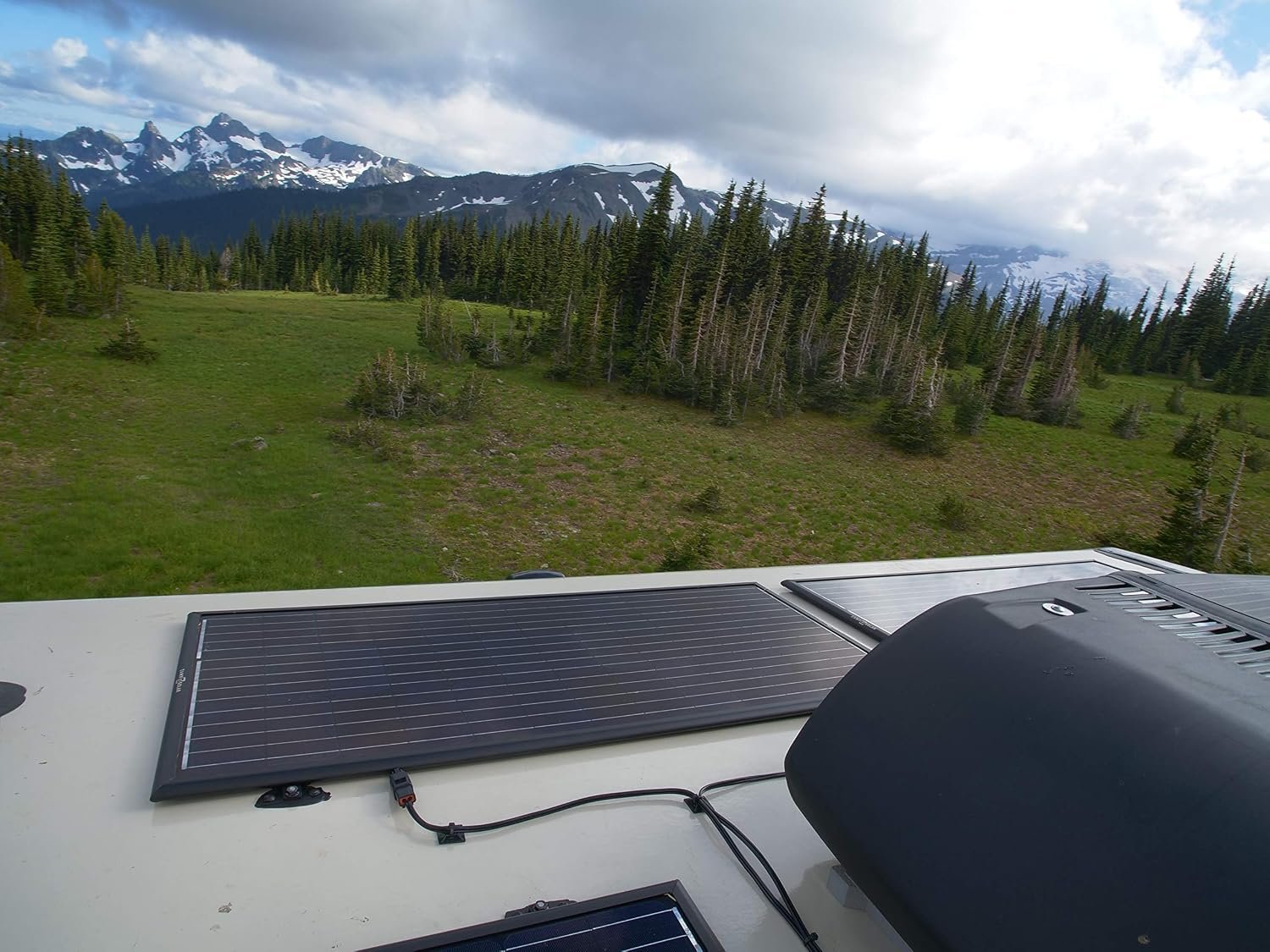 Zamp Solar ZSK1006 Obsidian 100 Watt Solar Kit – 43.6 x 20.7 in Panel, 5.01 Amp Output & Black Aluminum Frame - Image 6
